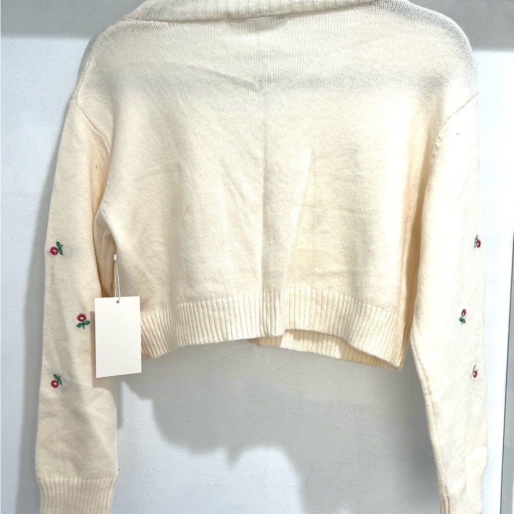 T8-Dreamers embroidered cardigan-NWT Sz S/M - Picture 4 of 5